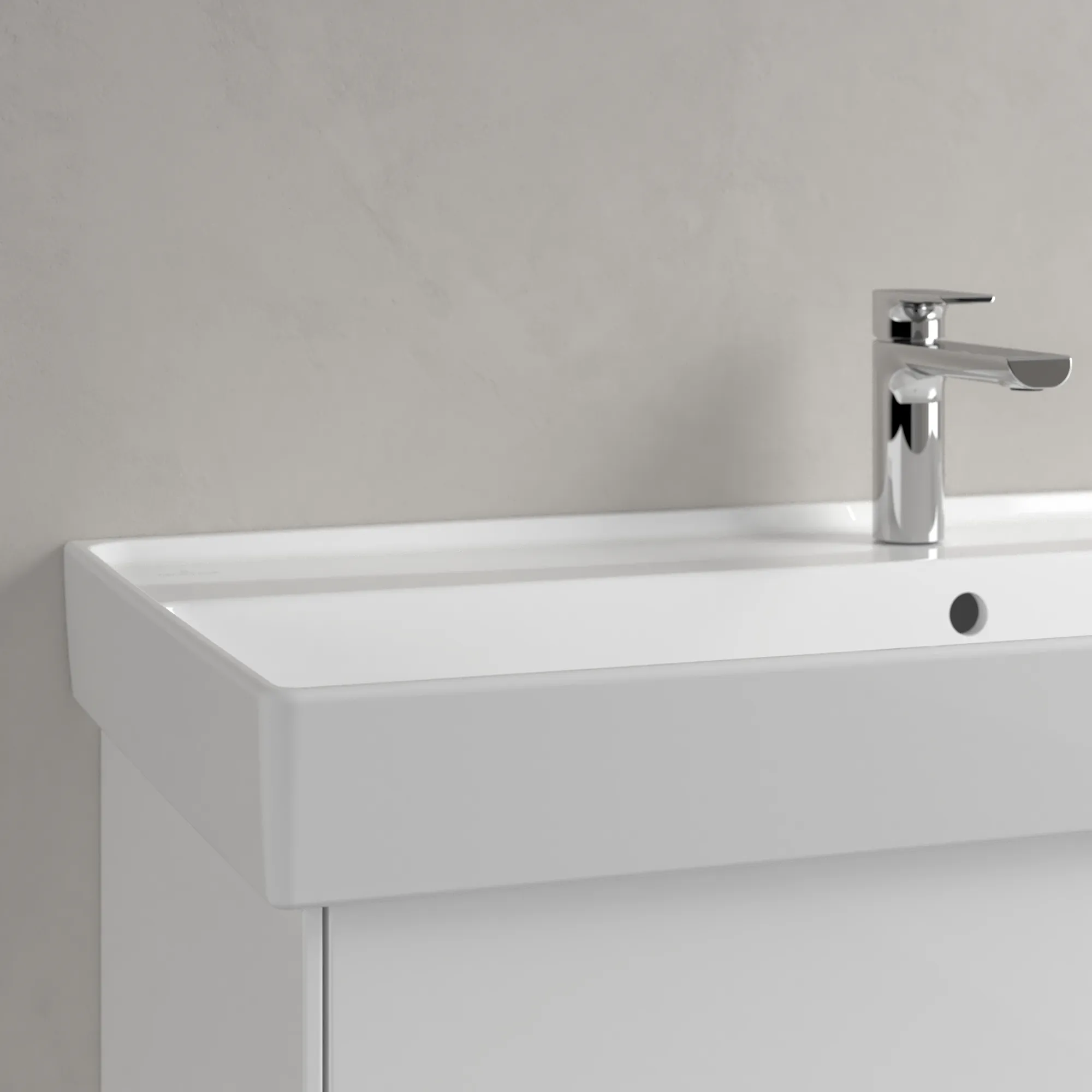 Villeroy & Boch Schrankwaschtisch aus TitanCeram „Collaro“ 1000 × 470 × 160 mm, mit Hahnlochbohrung, Hahnlochposition mittig in Weiß Alpin Villeroy & Boch Schrankwaschtisch aus TitanCeram „Collaro“ 1000 × 470 × 160 mm, mit Hahnlochbohrung, Hahnlochposition mittig in Weiß Alpin
