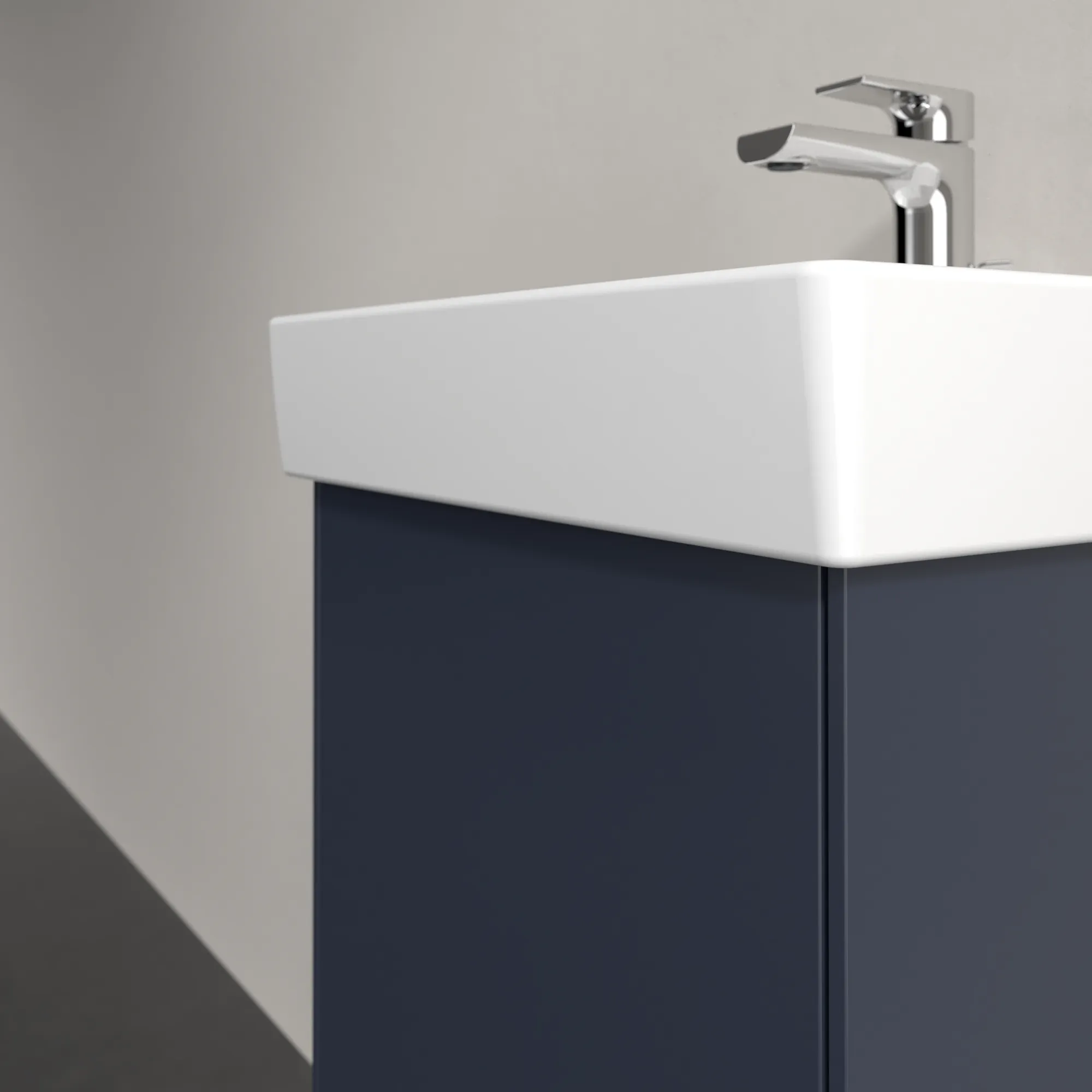 Villeroy & Boch Waschtischunterschrank mit Tür „Collaro“ 410 × 546 × 344 mm Marine Blue, für Becken mittig, Anschlag links, ohne Beleuchtung Villeroy & Boch Waschtischunterschrank mit Tür „Collaro“ 410 × 546 × 344 mm Marine Blue, für Becken mittig, Anschlag links, ohne Beleuchtung