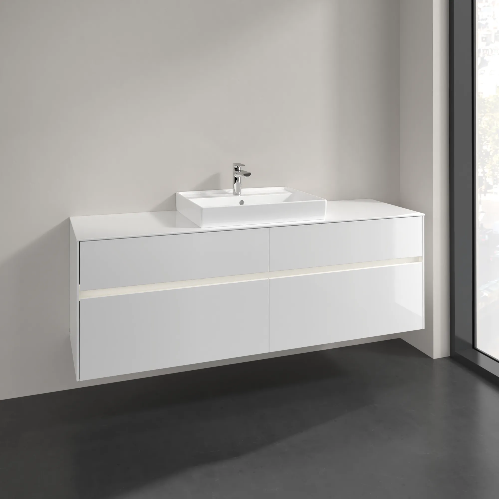 Villeroy & Boch Waschtischunterschrank „Collaro“ 1600 × 548 × 500 mm Glossy White, mit Beleuchtung, für Becken mittig Villeroy & Boch Waschtischunterschrank „Collaro“ 1600 × 548 × 500 mm Glossy White, mit Beleuchtung, für Becken mittig
