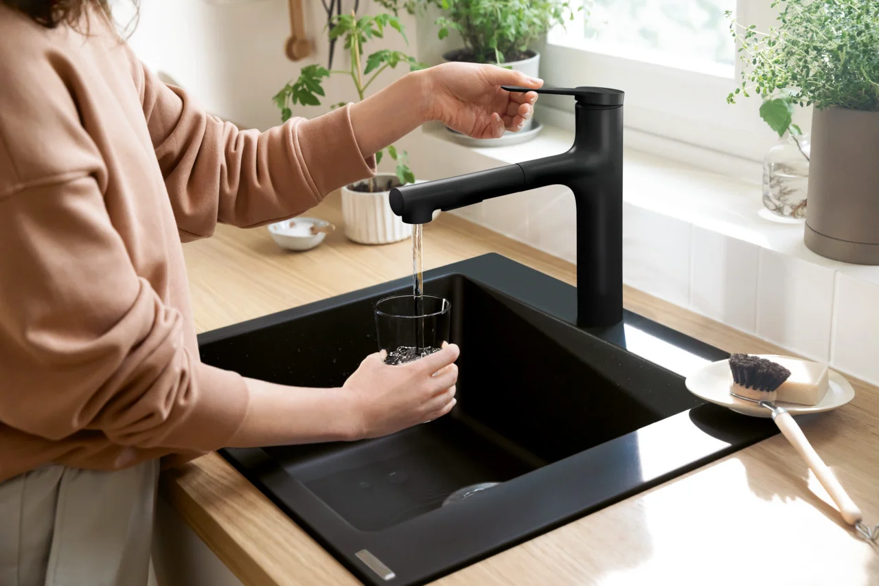 Hansgrohe Einbauspüle S51 Serie, Graphitschwarz, 540 x 490 mm, Beckentiefe 190 mm Hansgrohe Einbauspüle S51 Serie, Graphitschwarz, 540 x 490 mm, Beckentiefe 190 mm