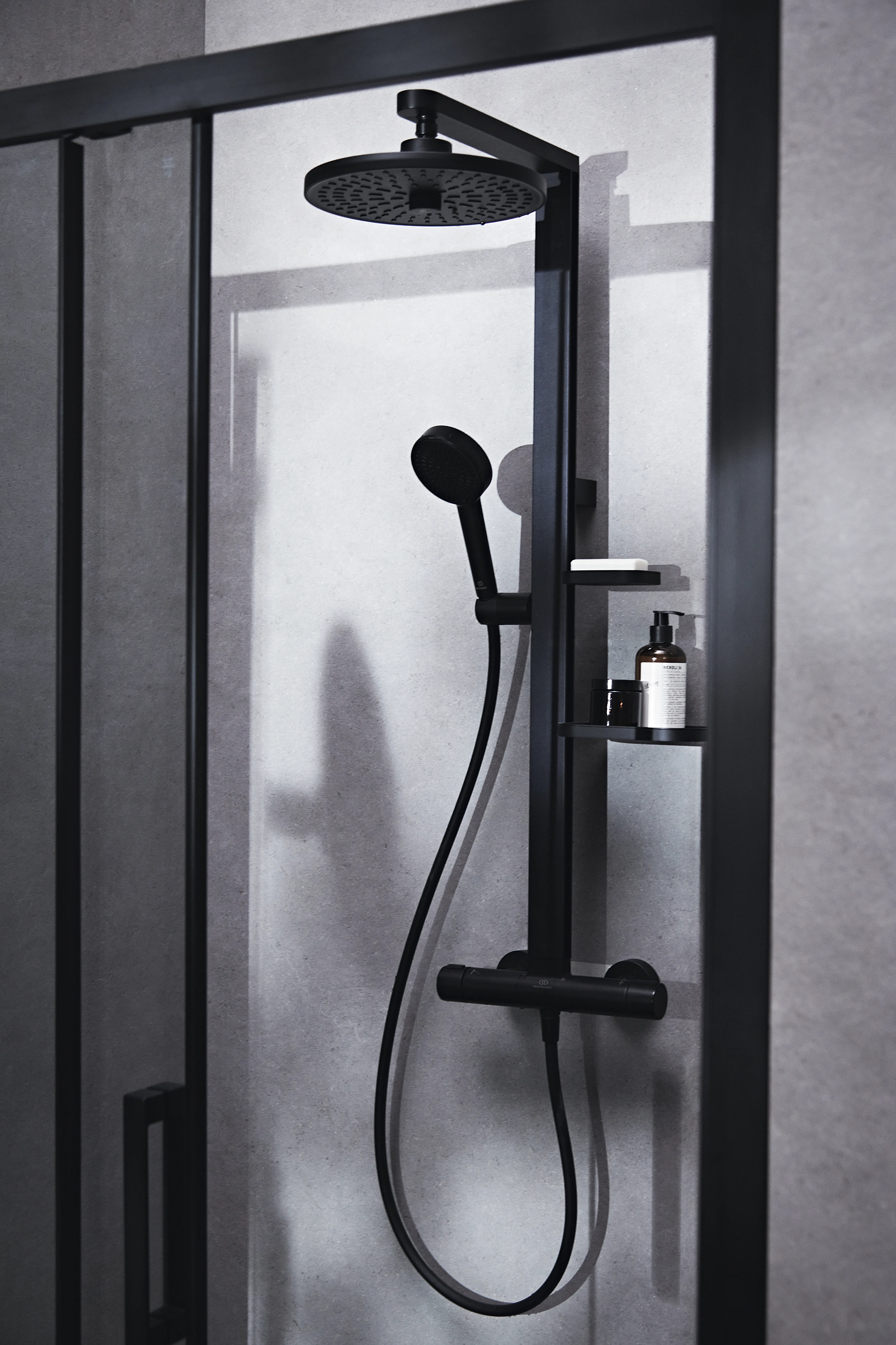 Ideal Standard Duschsystem Ceratherm Alu+ Silk Black Ideal Standard Duschsystem Ceratherm Alu+ Silk Black