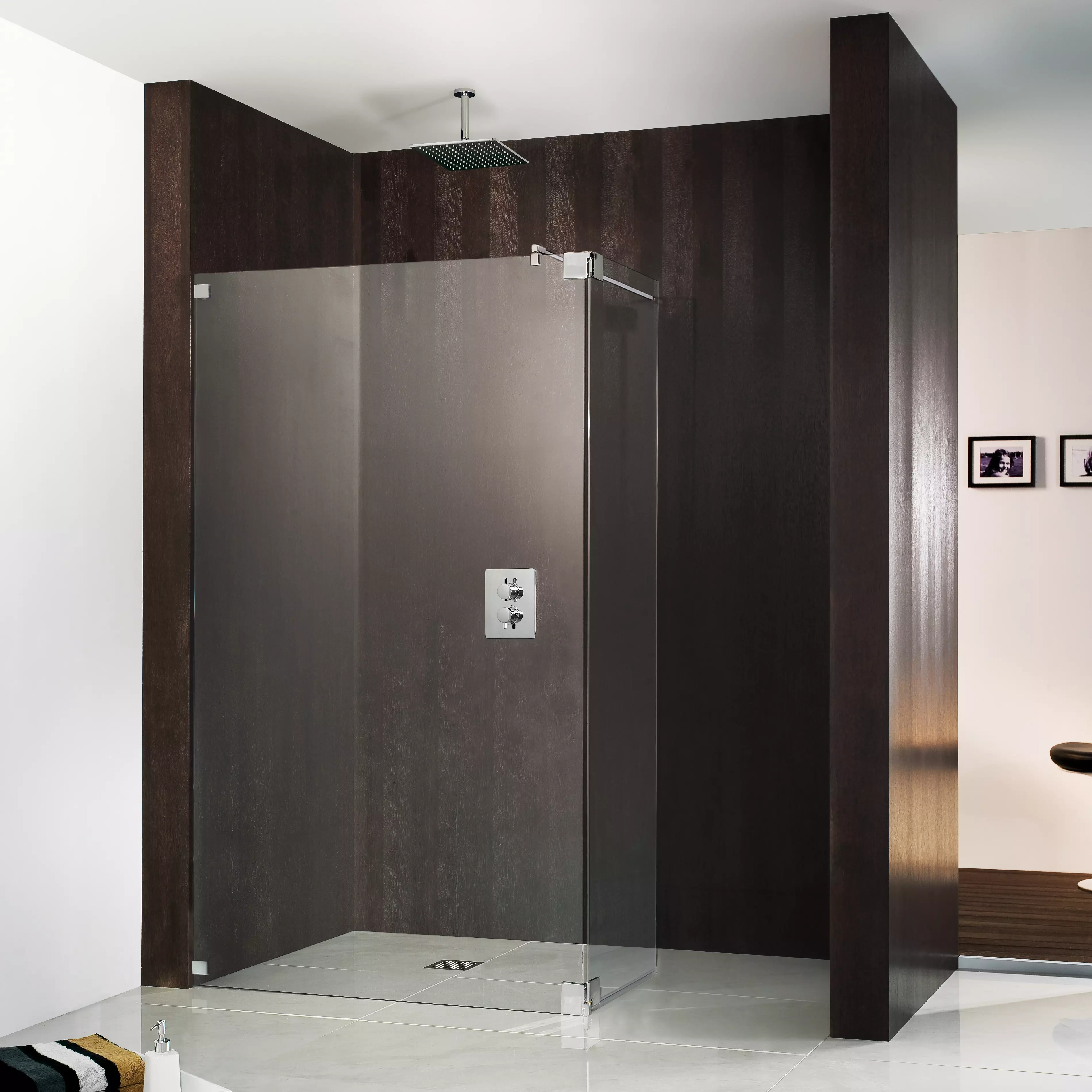 HSK rahmenlos Walk-In-Duschkabine Frontelement mit Seitenteil links „Atelier Pur“ Glas Klar hell, Sondergröße HSK rahmenlos Walk-In-Duschkabine Frontelement mit Seitenteil links „Atelier Pur“ Glas Klar hell, Sondergröße