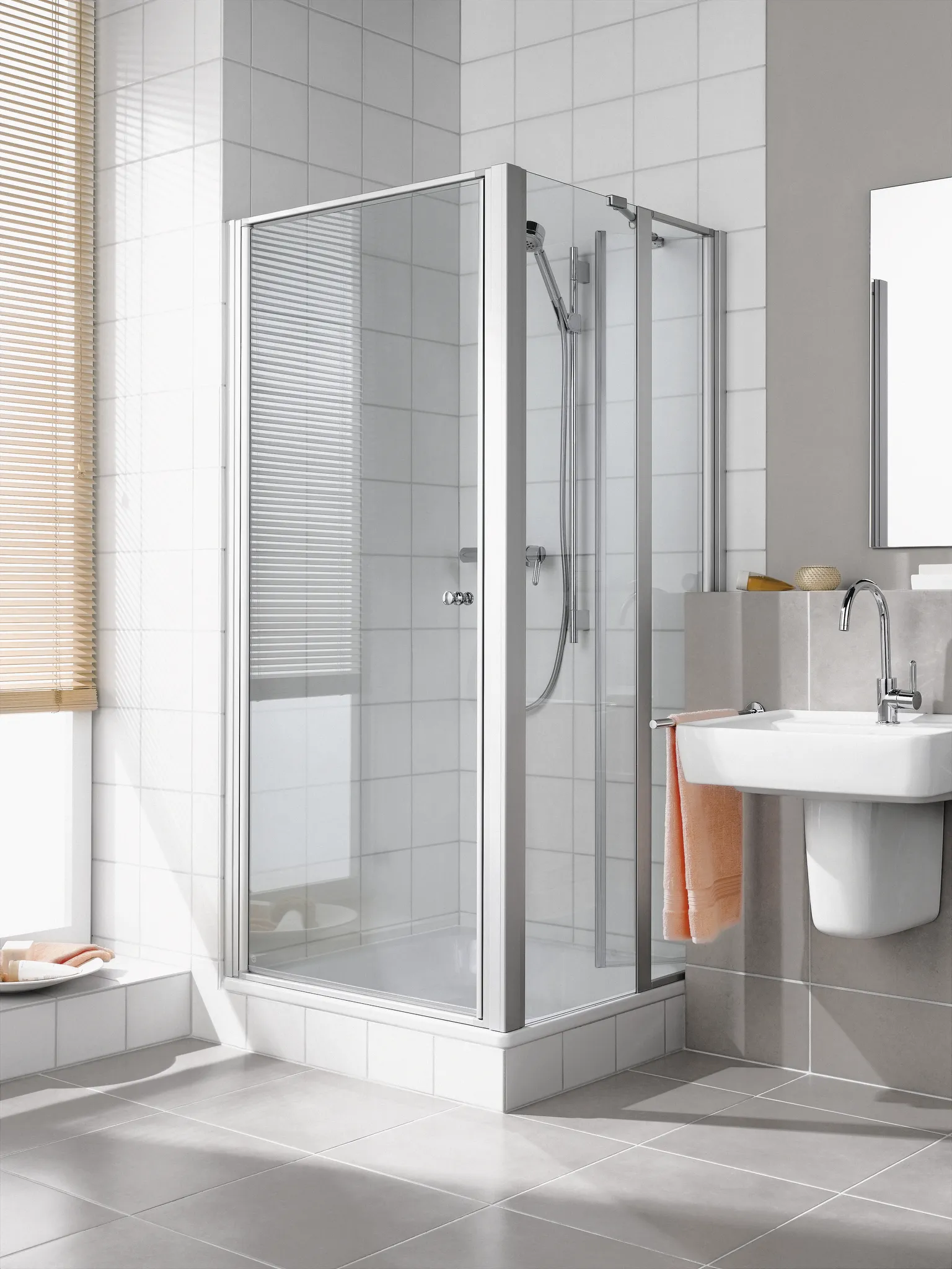 Kermi Duschdesign IBIZA 2000 Seitenwand geteilt beweglich, H 1750 mm, SW 680-710 mm, Silber Mattglanz Kermi Duschdesign IBIZA 2000 Seitenwand geteilt beweglich, H 1750 mm, SW 680-710 mm, Silber Mattglanz