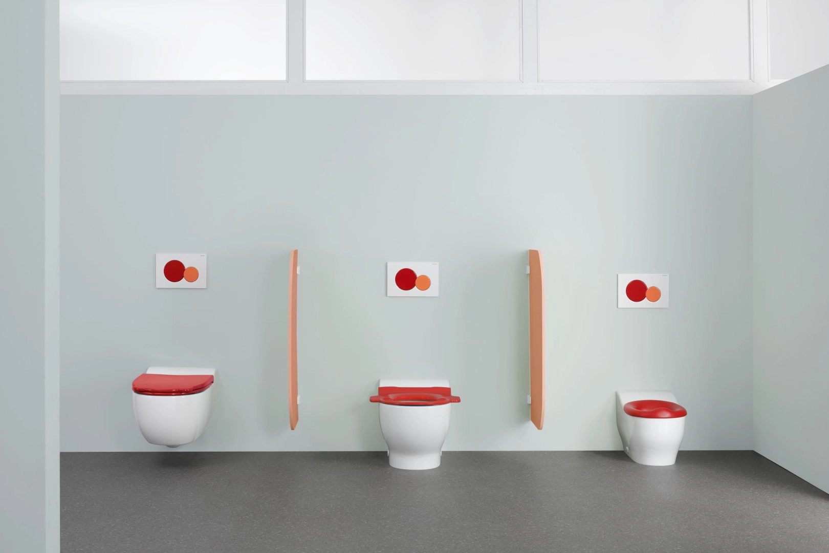 Geberit WC-Sitz ehemals Keramag „Bambini“ in karminrot Geberit WC-Sitz ehemals Keramag „Bambini“ in karminrot