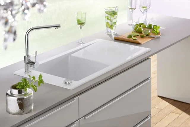 Villeroy & Boch Küchenarmatur „Modern Steel Niederdruck“ Ausladung 200 mm
