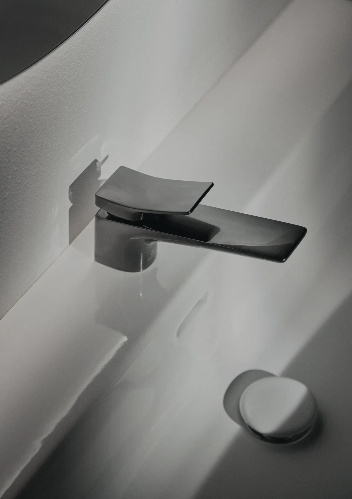 Waschtischarmatur Conca, ohne Ablaufgarnitur, Ausladung 132mm, Brushed Gold Waschtischarmatur Conca, ohne Ablaufgarnitur, Ausladung 132mm, Brushed Gold