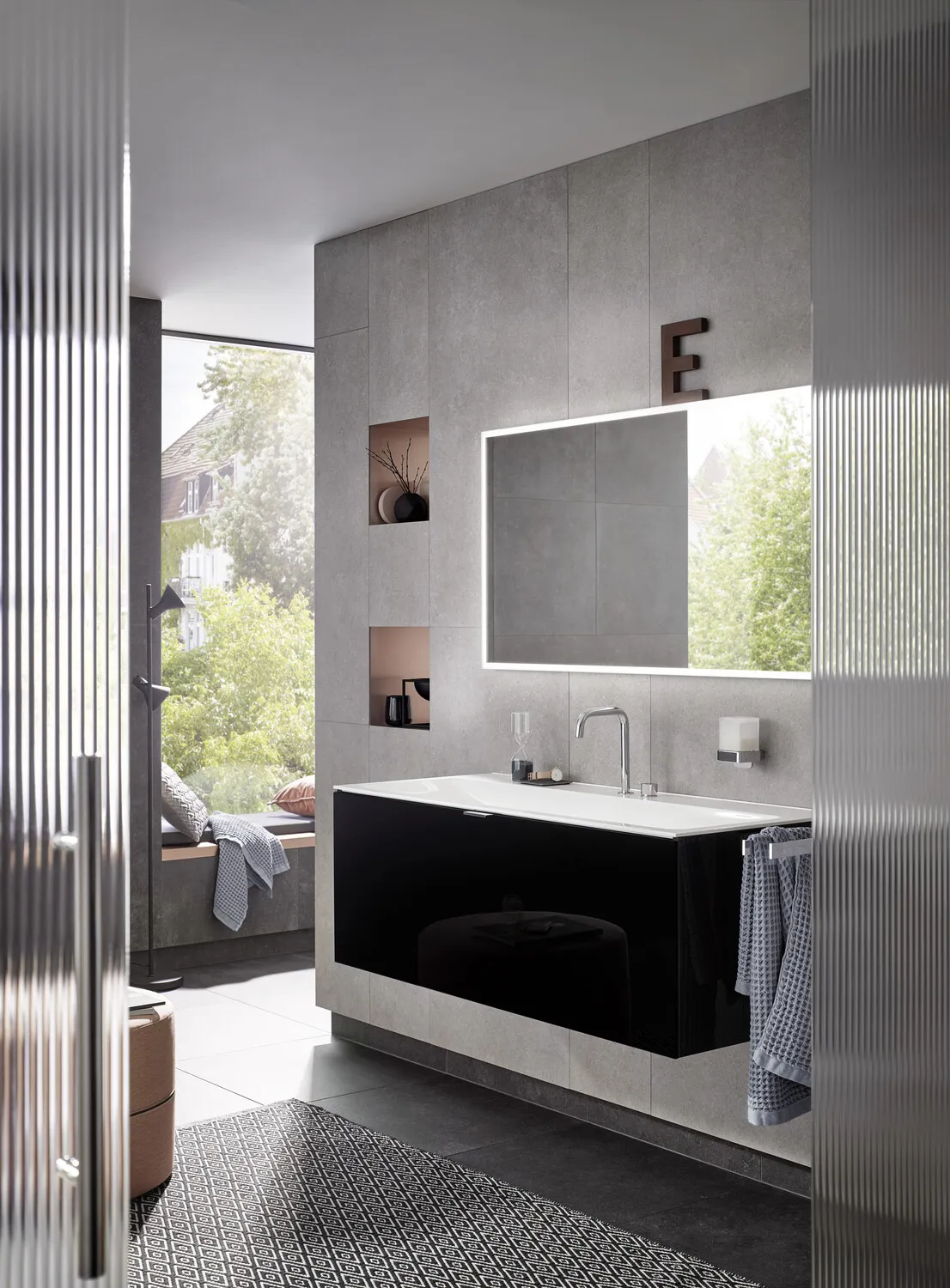 Waschbecken evo, 2x Bohrung, 1211 mm, weiss Waschbecken evo, 2x Bohrung, 1211 mm, weiss