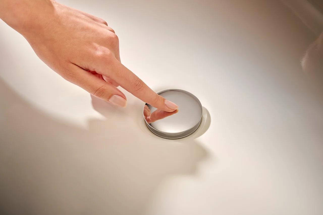 Hansgrohe Ablaufgarnitur Push-Open für Waschtisch und Bidet, Chrom, G 1 1/4" mit Überlauf Hansgrohe Ablaufgarnitur Push-Open für Waschtisch und Bidet, Chrom, G 1 1/4" mit Überlauf