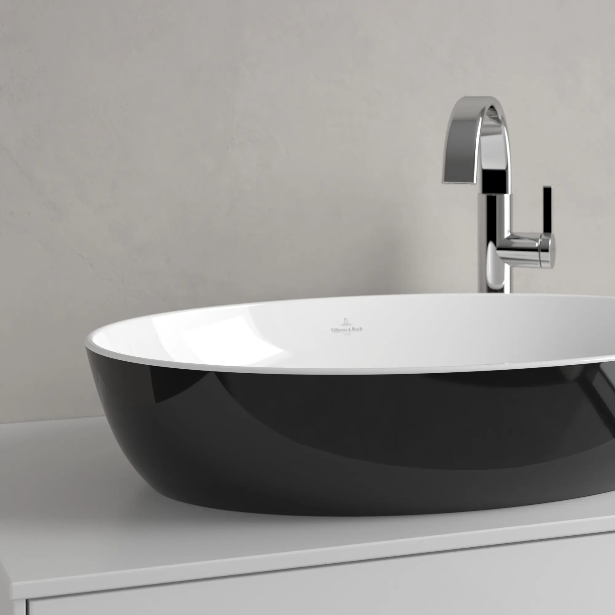 Villeroy & Boch Aufsatzwaschtisch aus TitanCeram „Artis“ 610 × 410 × 130 mm in Coal Black