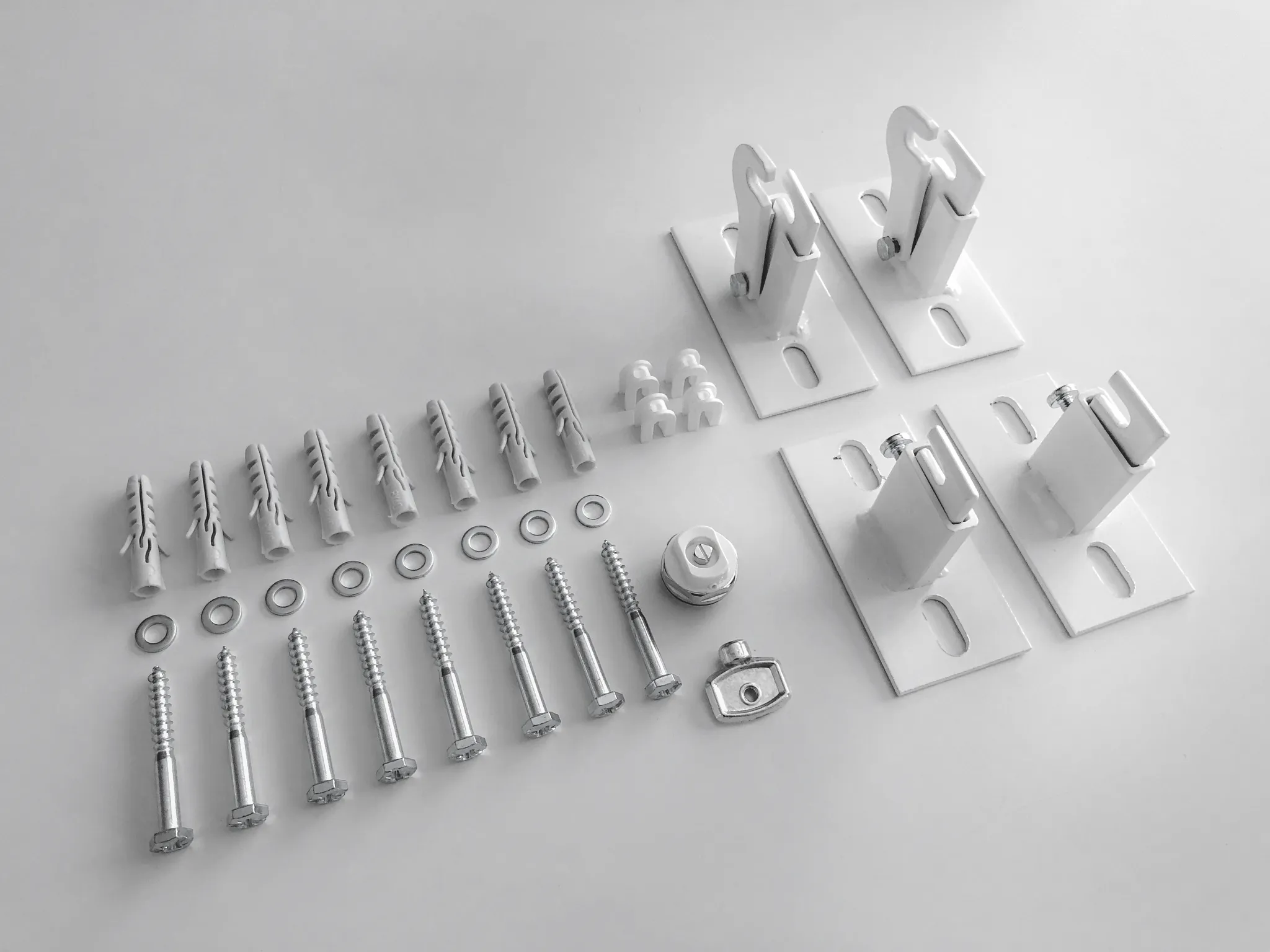 Zehnder Montageset für „Fina Lean Bar“ in weiß Zehnder Montageset für „Fina Lean Bar“ in weiß