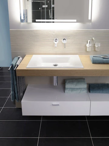 Einbauwaschtisch „BetteAqua“, ohne Überlauf, ohne Hahnlochbohrung 140 × 49,5 cm in Bahamabeige Einbauwaschtisch „BetteAqua“, ohne Überlauf, ohne Hahnlochbohrung 140 × 49,5 cm in Bahamabeige