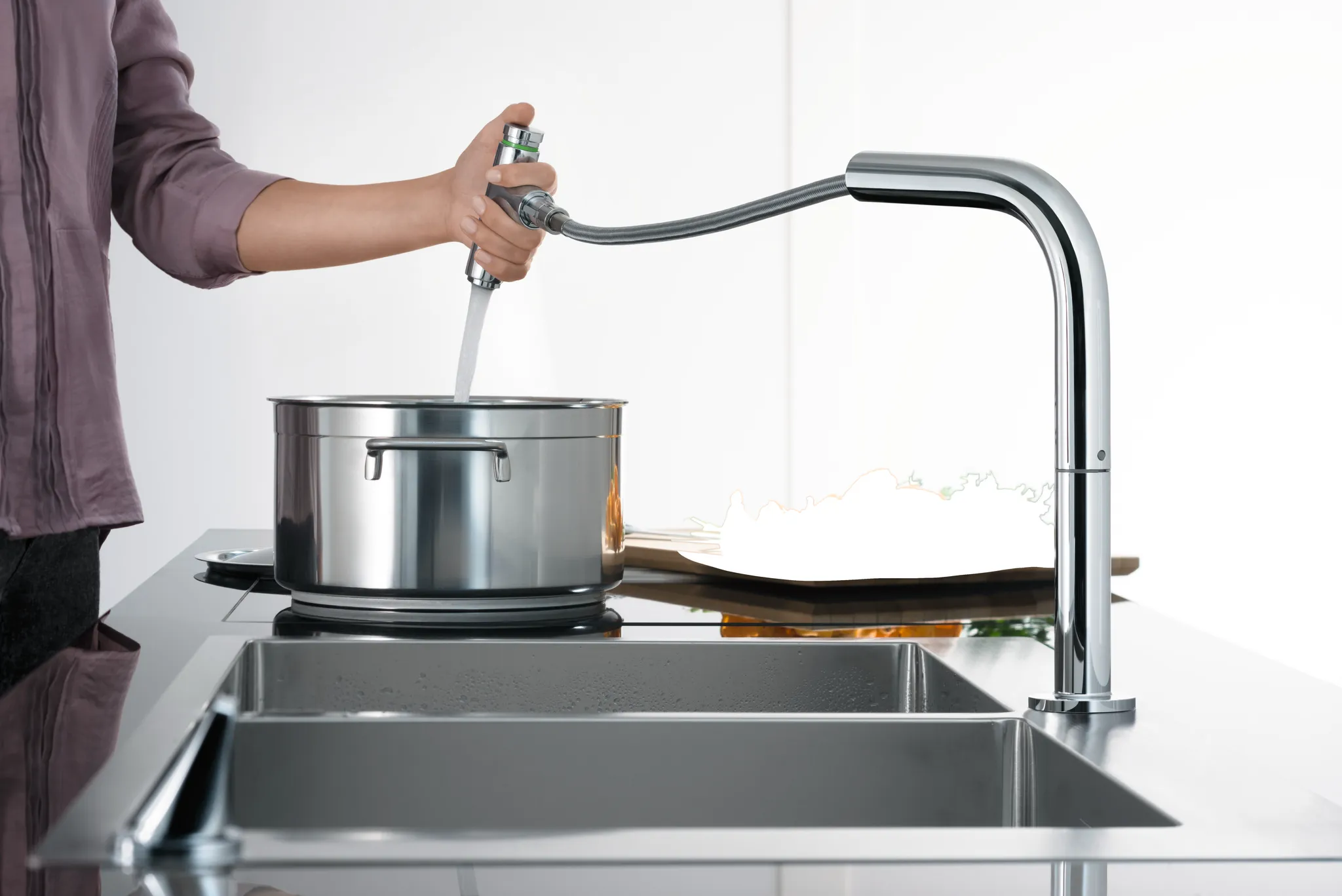 Hansgrohe Metris Select M71 2-Loch Einhebel-Küchenmischer mit Ausziehbrause 2jet sBox Chrom, ComfortZone 200, Schwenkbereich 110° oder 150°, MagFit Brausehalterung, max. Durchfluss 8 l/min, für 35 mm Hahnlochbohrungen Hansgrohe Metris Select M71 2-Loch Einhebel-Küchenmischer mit Ausziehbrause 2jet sBox Chrom, ComfortZone 200, Schwenkbereich 110° oder 150°, MagFit Brausehalterung, max. Durchfluss 8 l/min, für 35 mm Hahnlochbohrungen
