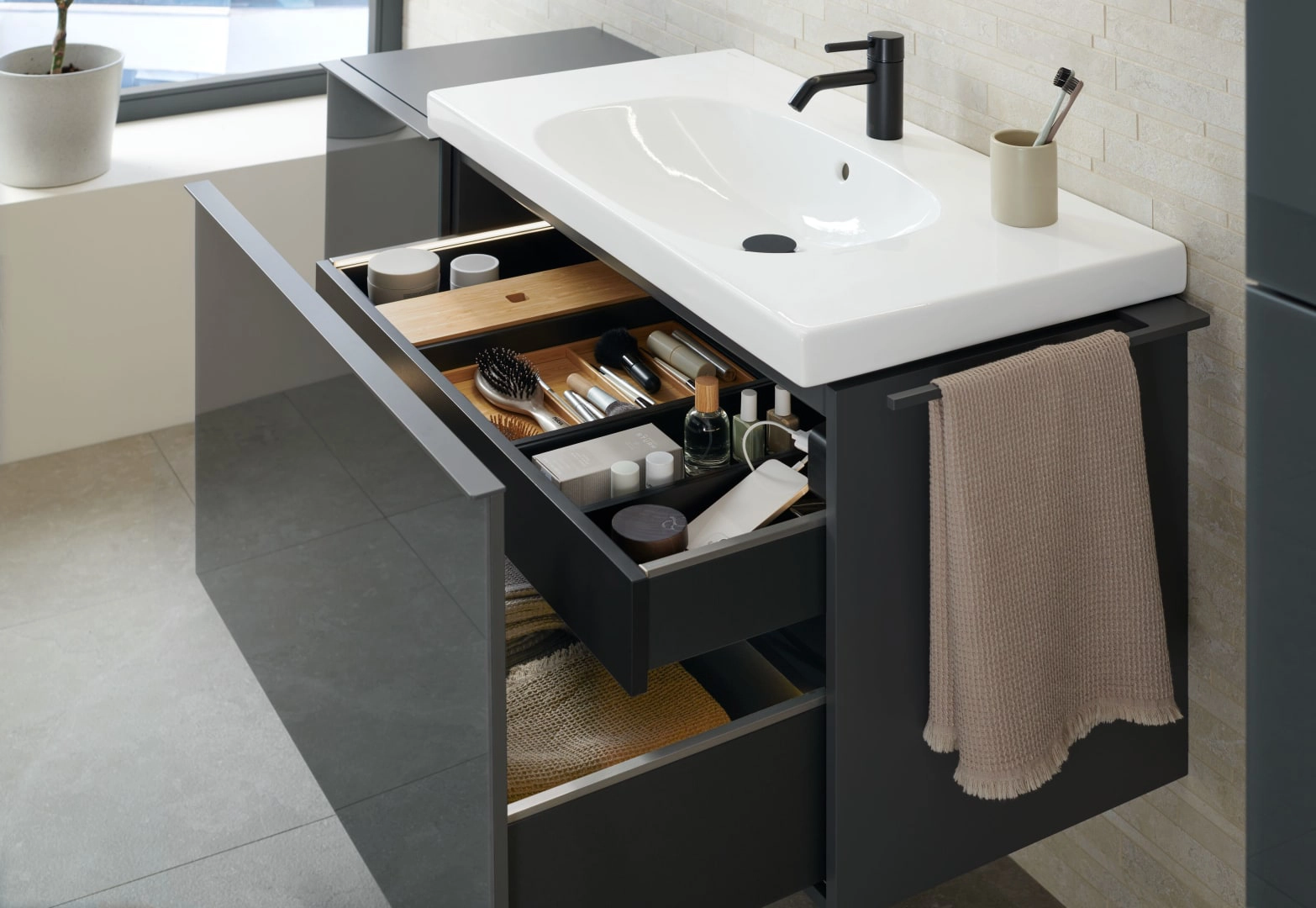 Wandwaschtisch mit Ablagefläche „Acanto“, rechteckig, Ablagefläche links und rechts 90 × 48,2 cm in weiß alpin Wandwaschtisch mit Ablagefläche „Acanto“, rechteckig, Ablagefläche links und rechts 90 × 48,2 cm in weiß alpin