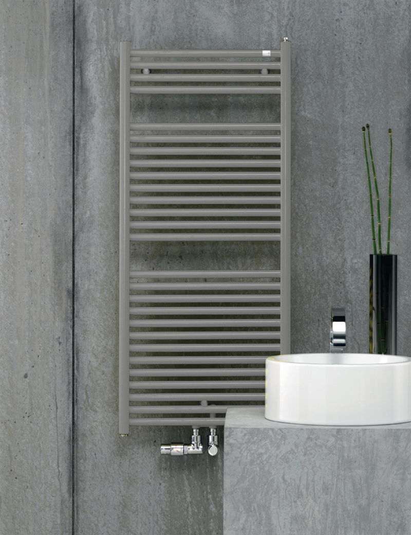 Design-Heizkörper Troja TG-070-045-05 von Zehnder – 716 x 35 x 450 mm, RAL 7046, montagefertig mit Wandkonsolen Design-Heizkörper Troja TG-070-045-05 von Zehnder – 716 x 35 x 450 mm, RAL 7046, montagefertig mit Wandkonsolen
