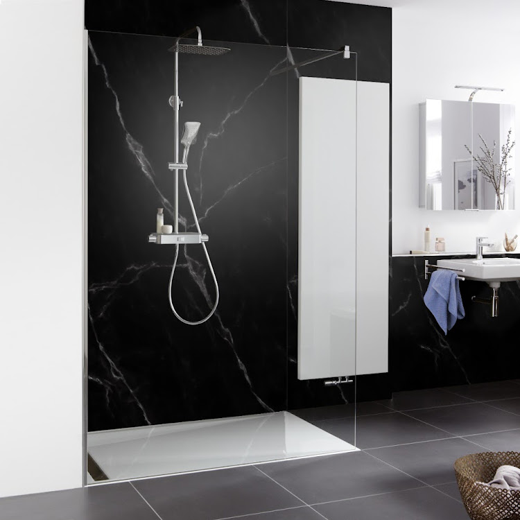 HSK Duschabtrennung Walk-In Frontelement-komplett inkl. Wandanschlussprofil „Walk In Pro“ Glas Klar hell, Profile Chromoptik (Alu Hochglanz poliert), H: 2000 mm HSK Duschabtrennung Walk-In Frontelement-komplett inkl. Wandanschlussprofil „Walk In Pro“ Glas Klar hell, Profile Chromoptik (Alu Hochglanz poliert), H: 2000 mm