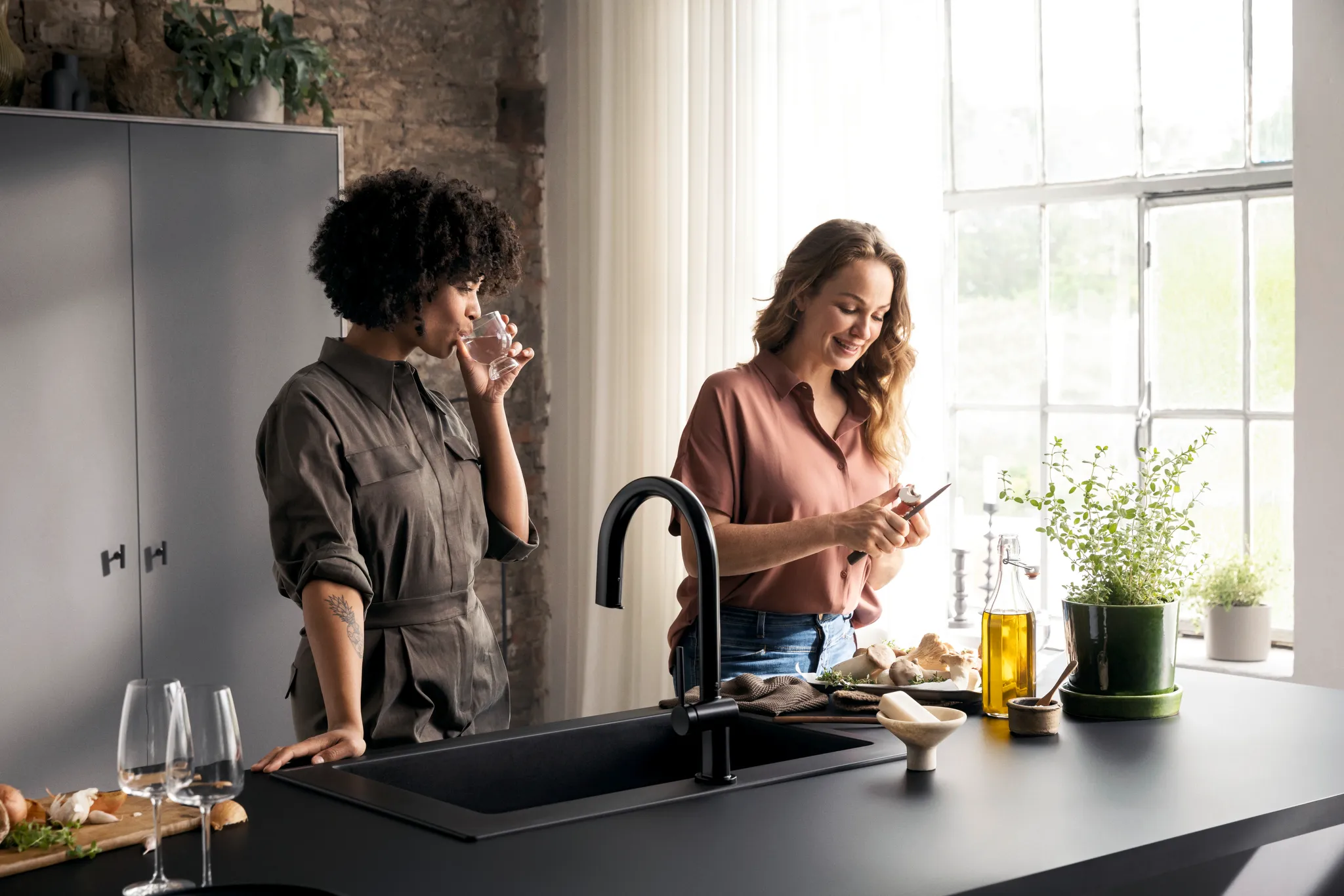 Hansgrohe Aqittura M91 Mischer M9 Starter Set Mattschwarz