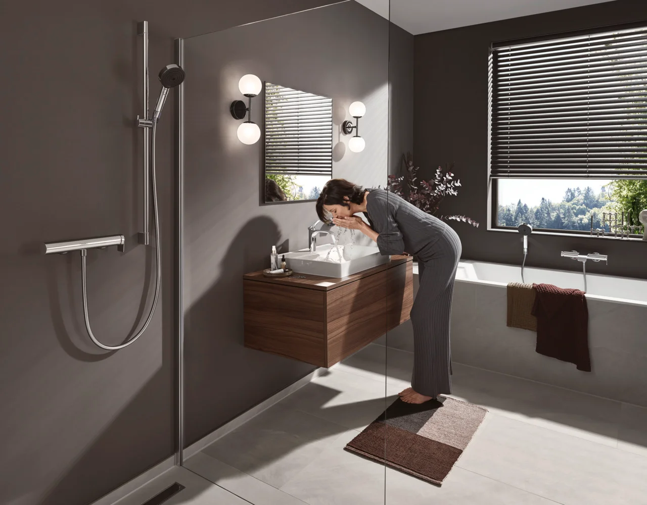 Hansgrohe RainDrain Match Duschrinne 800 mm mit höhenverstellbarem Rahmen, Edelstahl gebürstet