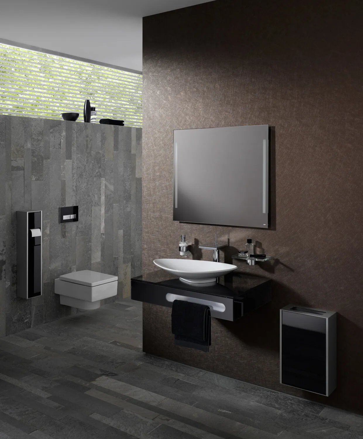 emco Lichtspiegel „Premium“ 140 × 70 cm emco Lichtspiegel „Premium“ 140 × 70 cm