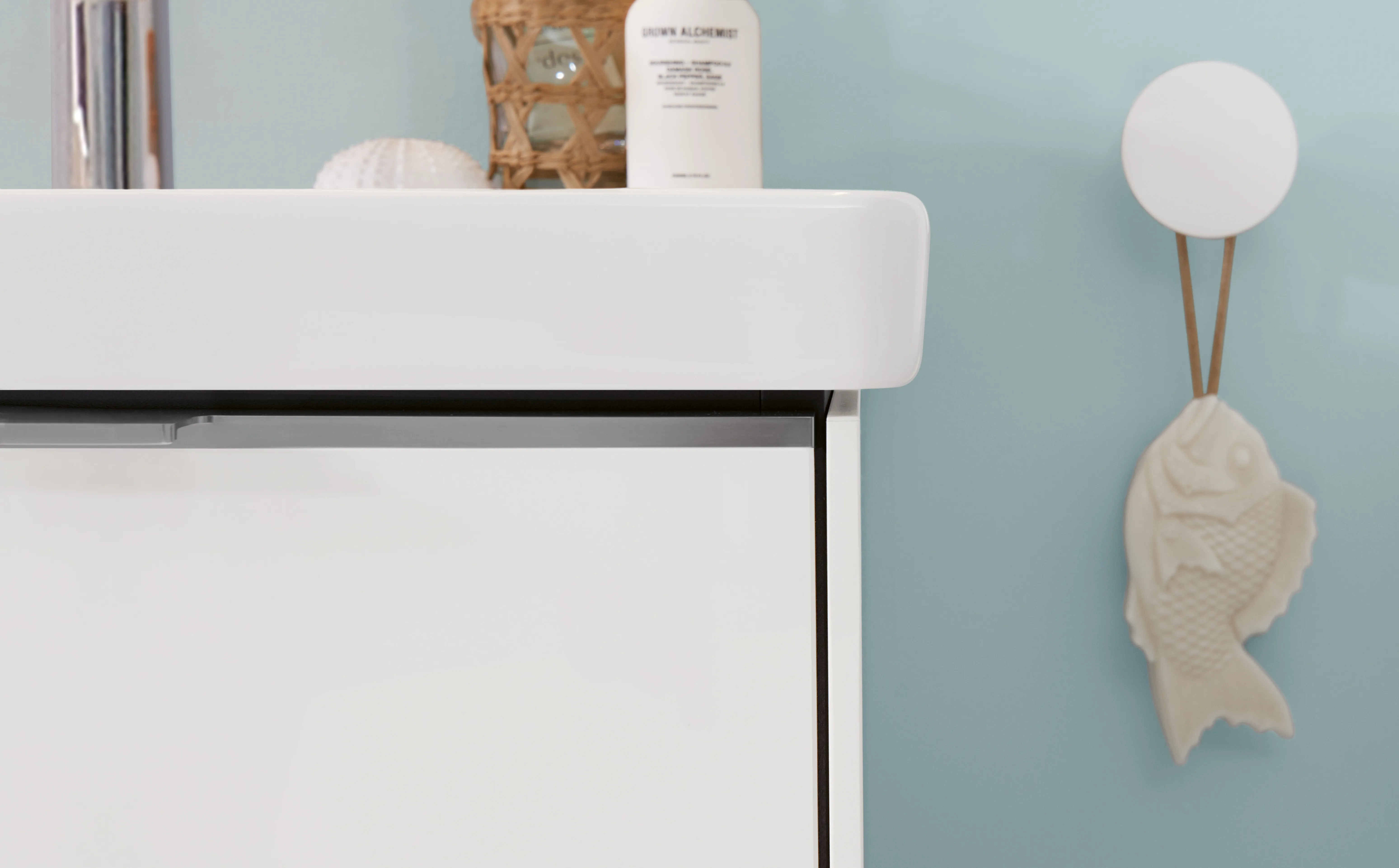 Villeroy & Boch Doppelwaschtisch aus TitanCeram „Subway 3.0“ 1300 × 475 × 165 mm, mit Hahnlochbohrung, Hahnlochposition links und rechts in Weiß Alpin Villeroy & Boch Doppelwaschtisch aus TitanCeram „Subway 3.0“ 1300 × 475 × 165 mm, mit Hahnlochbohrung, Hahnlochposition links und rechts in Weiß Alpin