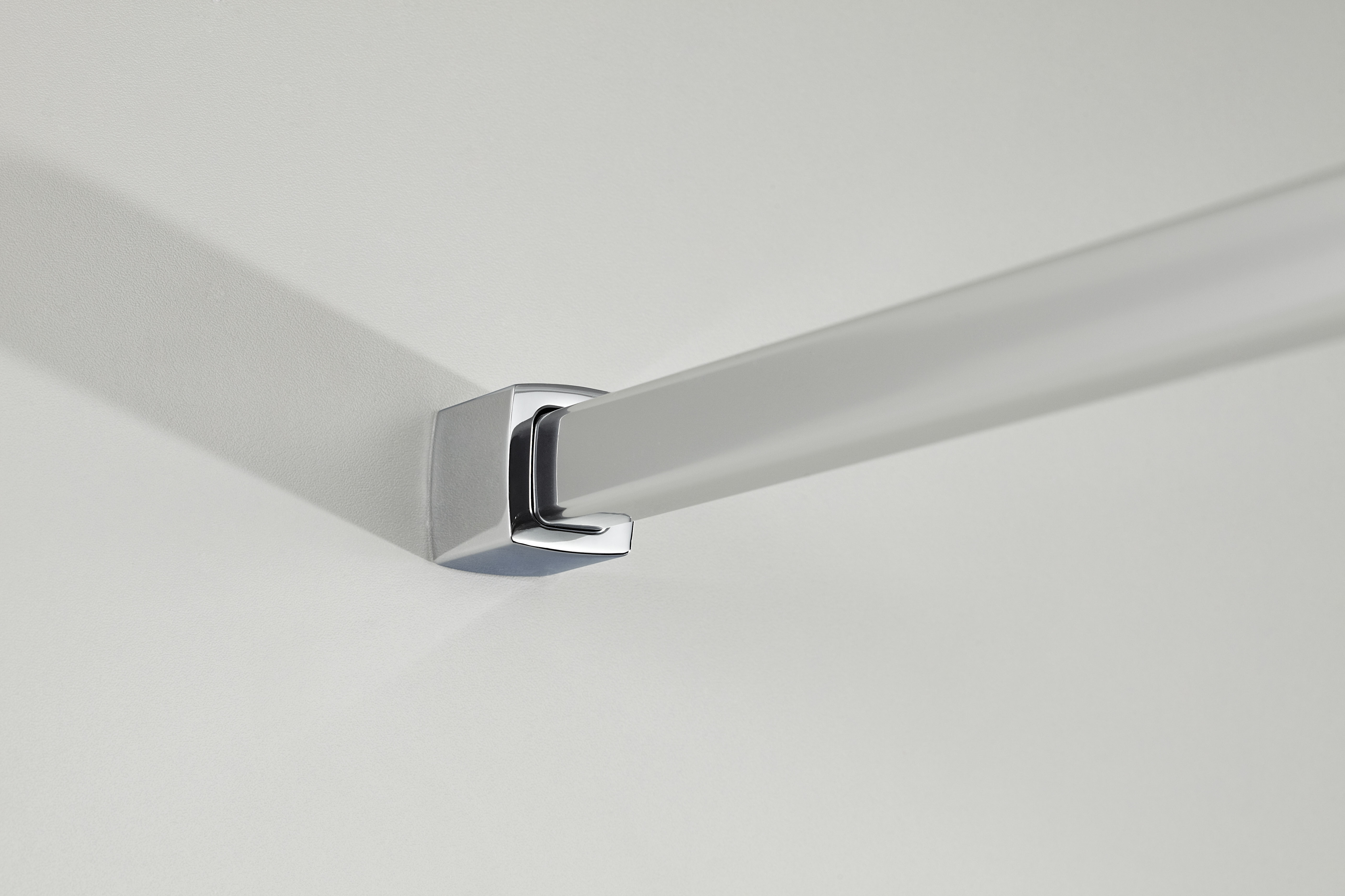 HSK teilgerahmte verkürzte Seitenwand „Exklusiv“ Glas Klar hell, Profile Alu Silber-matt, für #Türbreite#, B: 750 mm H: 1750 mm