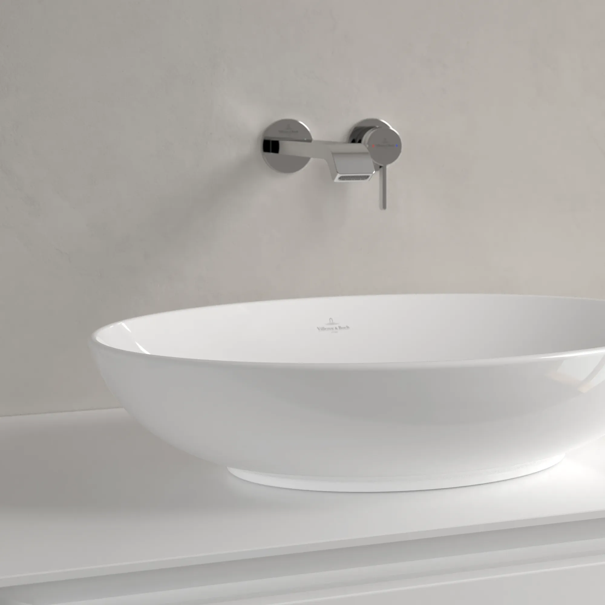 Villeroy & Boch Aufsatzwaschtisch aus TitanCeram „Loop & Friends“ 560 × 380 × 150 mm, ohne Hahnlochbohrung in Weiß Alpin