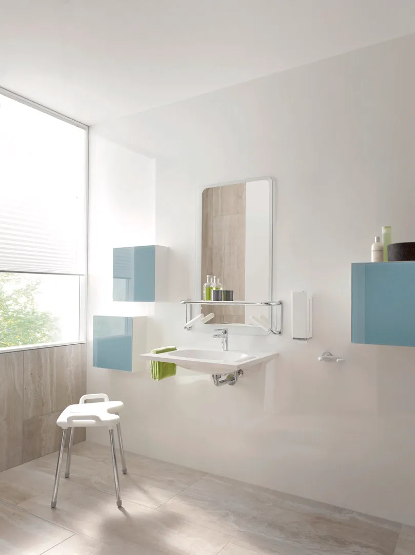 HEWI Ablage „Serie 802 LifeSystem“ in 71 × 22 × 15,1 cm HEWI Ablage „Serie 802 LifeSystem“ in 71 × 22 × 15,1 cm