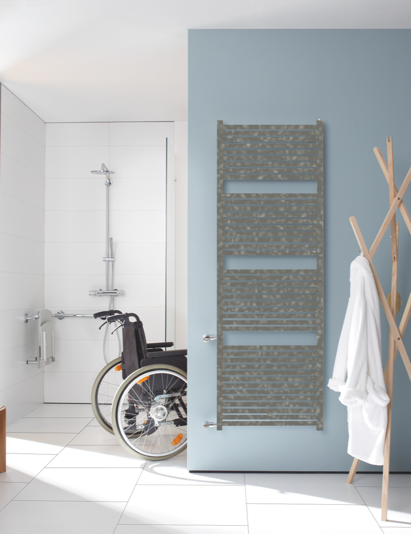 Zehnder Design-Heizkörper „Toga“ für Warmwasser-Zentralheizung oder gemischten Betrieb 60 × 143,6 cm in Grey Aluminium (glänzend)