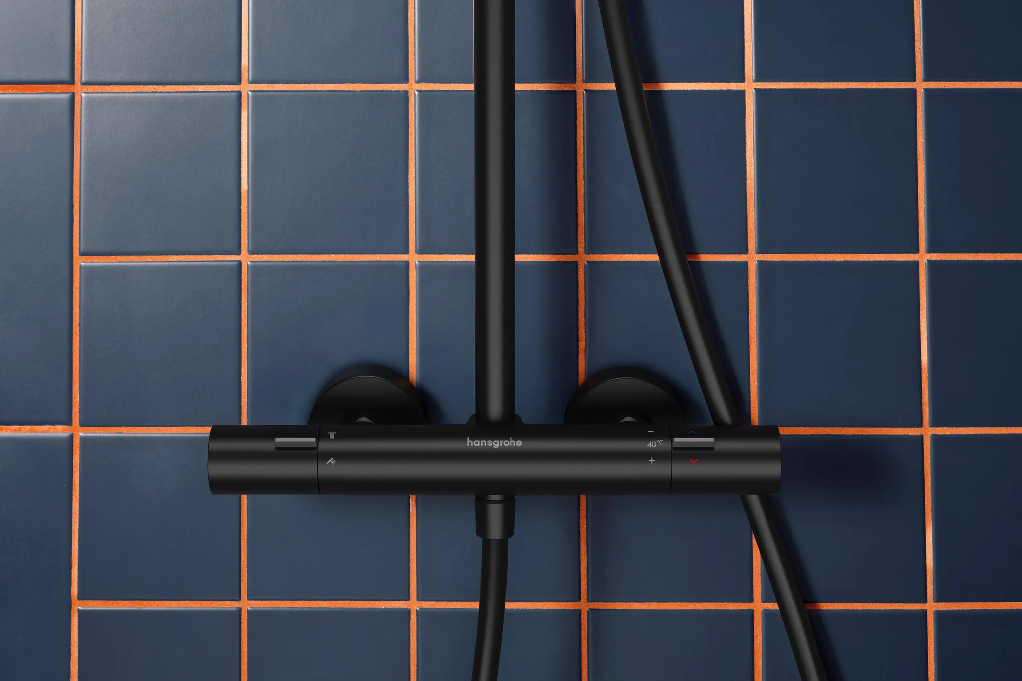Hansgrohe Activera S Showerpipe 240 1jet EcoSmart mit Ecostat Fine Varia, Mattschwarz Hansgrohe Activera S Showerpipe 240 1jet EcoSmart mit Ecostat Fine Varia, Mattschwarz