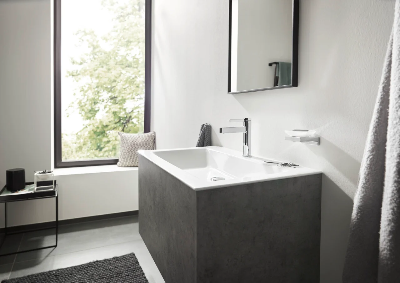 Hansgrohe Finoris Einhebel-Waschtischmischer 110 mit Push-Open Ablaufgarnitur Chrom, Ausladung 139 mm, Auslaufhöhe 113 mm