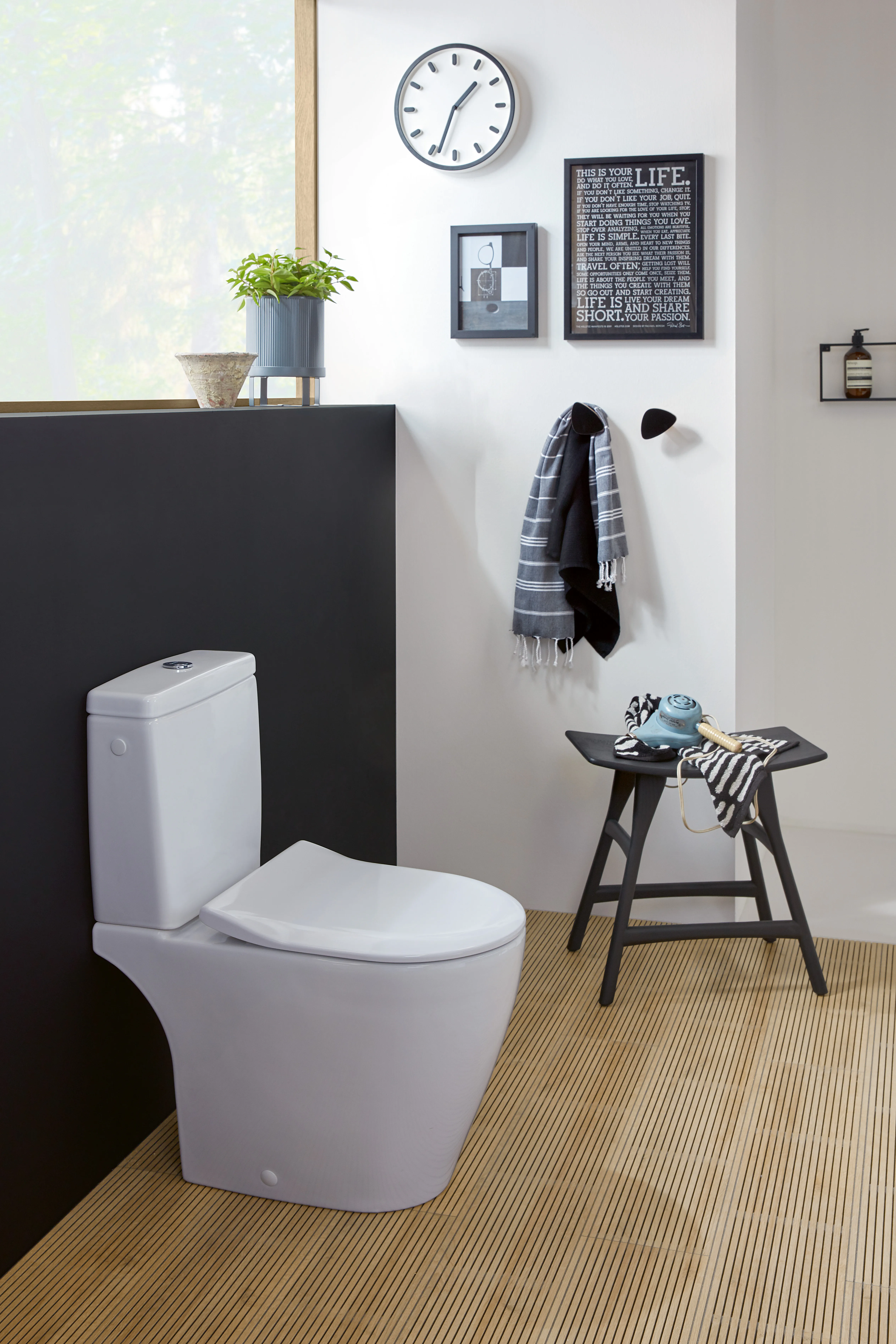 Stand-Tiefspül-WC DirectFlush „Avento“ 37 × 41 × 64 cm in Weiß Alpin, ohne Spülrand