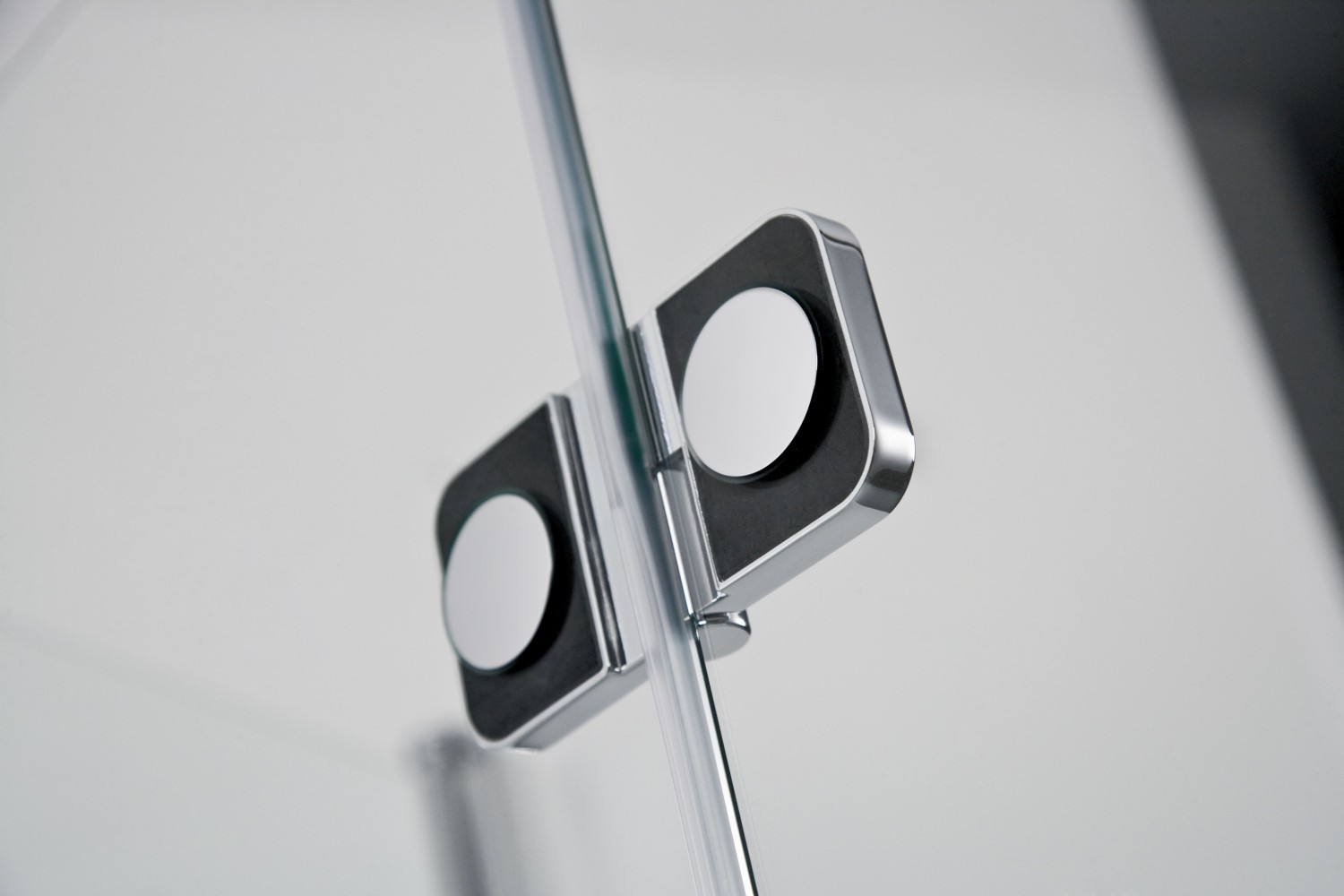 HSK teilgerahmte Fünfeckdusche 3-teilig „Premium Softcube“ Glas Klar hell HSK teilgerahmte Fünfeckdusche 3-teilig „Premium Softcube“ Glas Klar hell