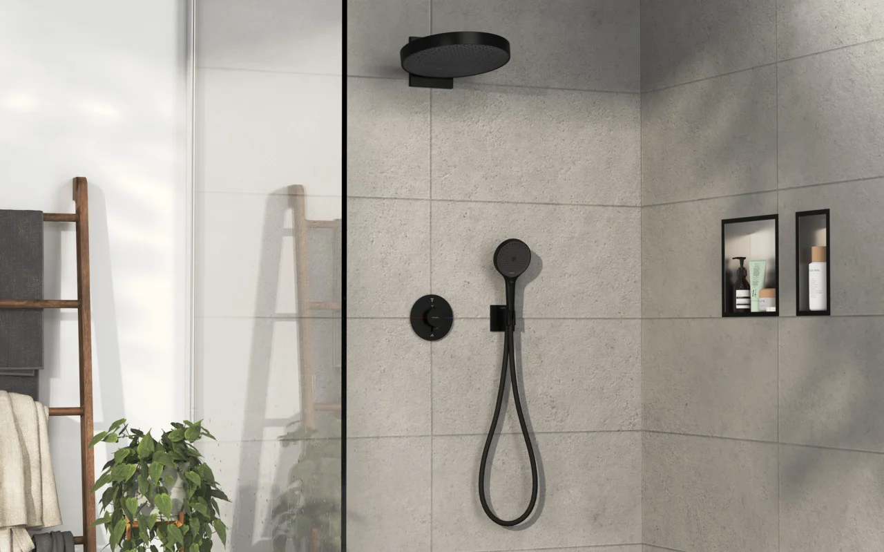 Hansgrohe ShowerSelect Comfort S Thermostat Unterputz, 2 Verbraucher, mattschwarz Hansgrohe ShowerSelect Comfort S Thermostat Unterputz, 2 Verbraucher, mattschwarz