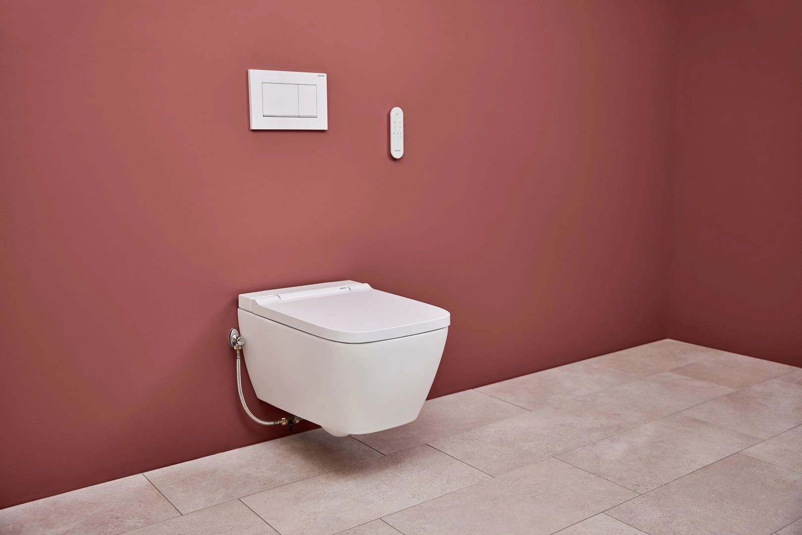 Geberit Wand-Dusch-WC Komplettanlage AquaClean „Sela Square“ 375 × 400 × 570 mm in weiß alpin, Befestigung sichtbar, ohne Spülrand