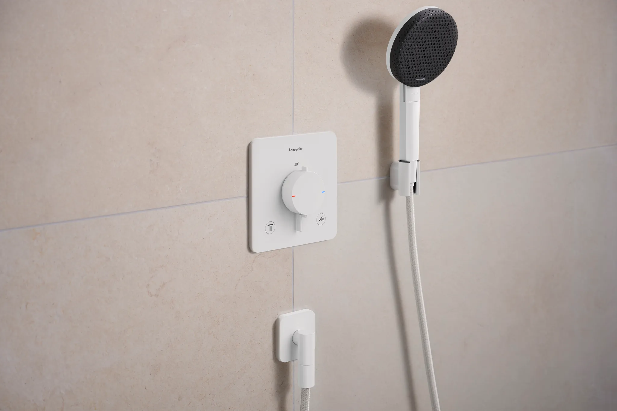 Hansgrohe FixFit Fine Q Wandanschluss mit Rückflussverhinderer, Mattweiß