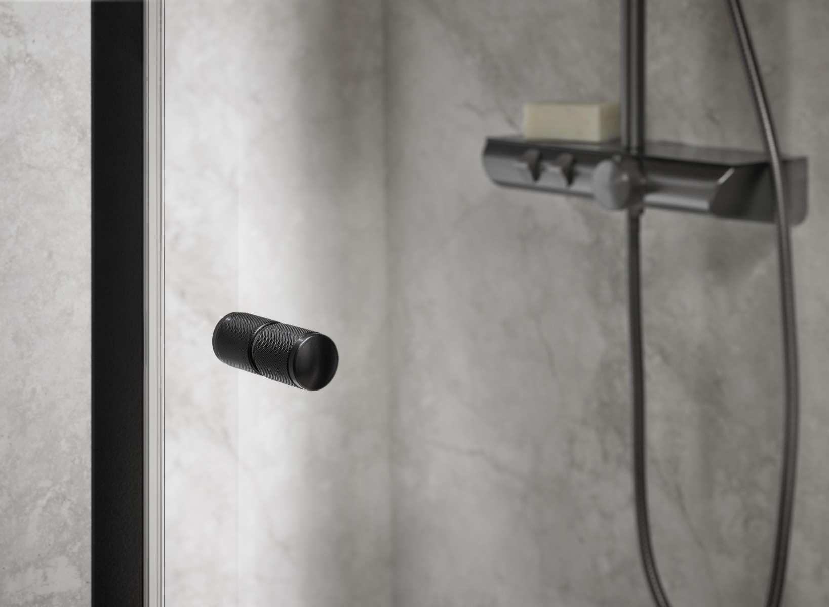 HSK gerahmte Seitenwand für Drehpunkttür „Favorit Plus“ Glas Klar hell, Profile Alu Silber-matt, für #Türbreite#, H: 2000 mm HSK gerahmte Seitenwand für Drehpunkttür „Favorit Plus“ Glas Klar hell, Profile Alu Silber-matt, für #Türbreite#, H: 2000 mm