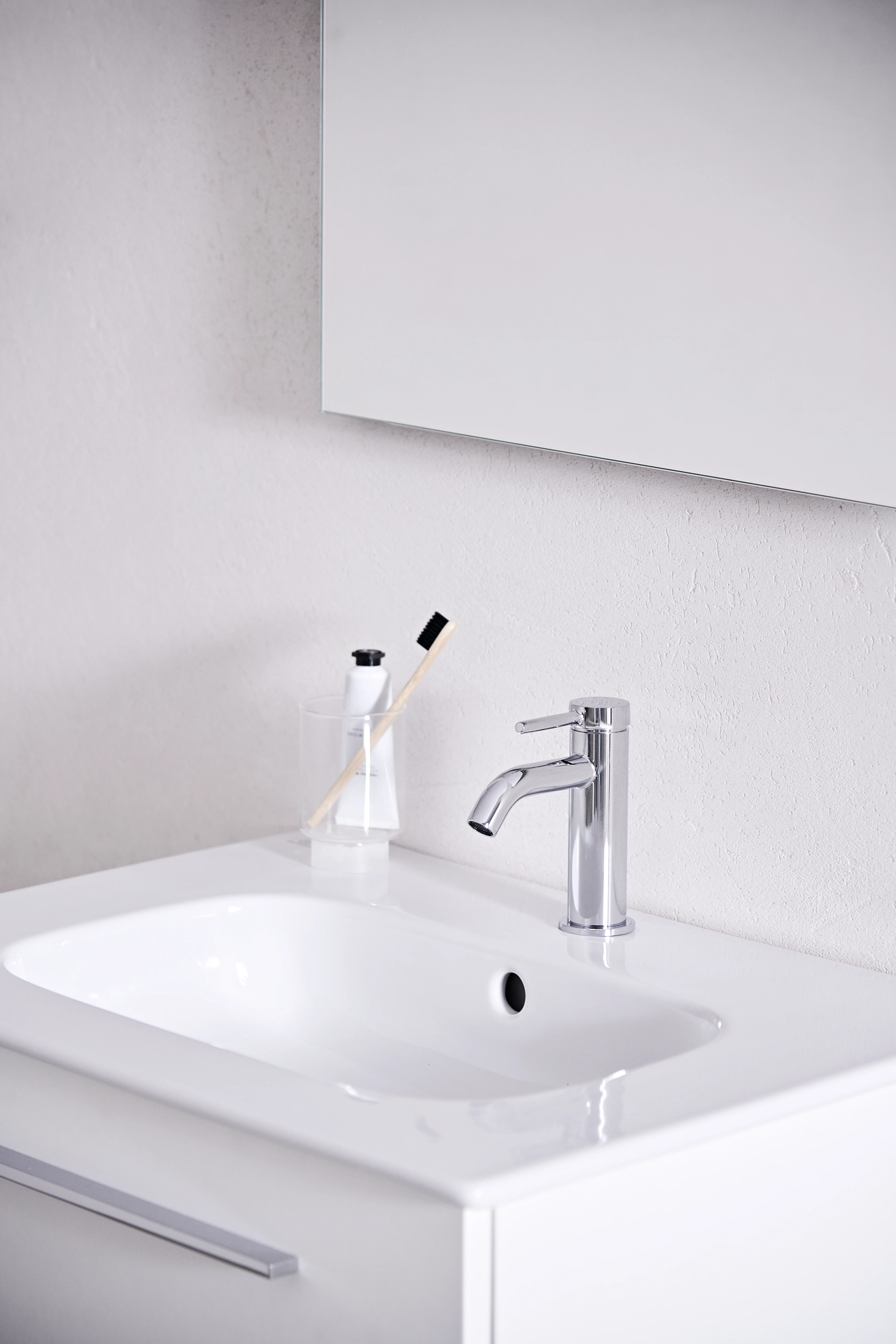 Ideal Standard Waschtischarmatur Ceraline Nuovo H85 Ausladung 90mm mit Ablaufgarnitur BlueStart Chrom Ideal Standard Waschtischarmatur Ceraline Nuovo H85 Ausladung 90mm mit Ablaufgarnitur BlueStart Chrom