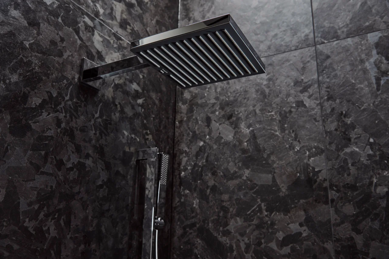 Hansgrohe Pulsify E Stabhandbrause 1jet EcoSmart+ Chrom, 100 x 25 mm, PowderRain Strahlart, QuickClean, max. Durchfluss 5 l/min ab 3 bar, Anschluss G 1/2