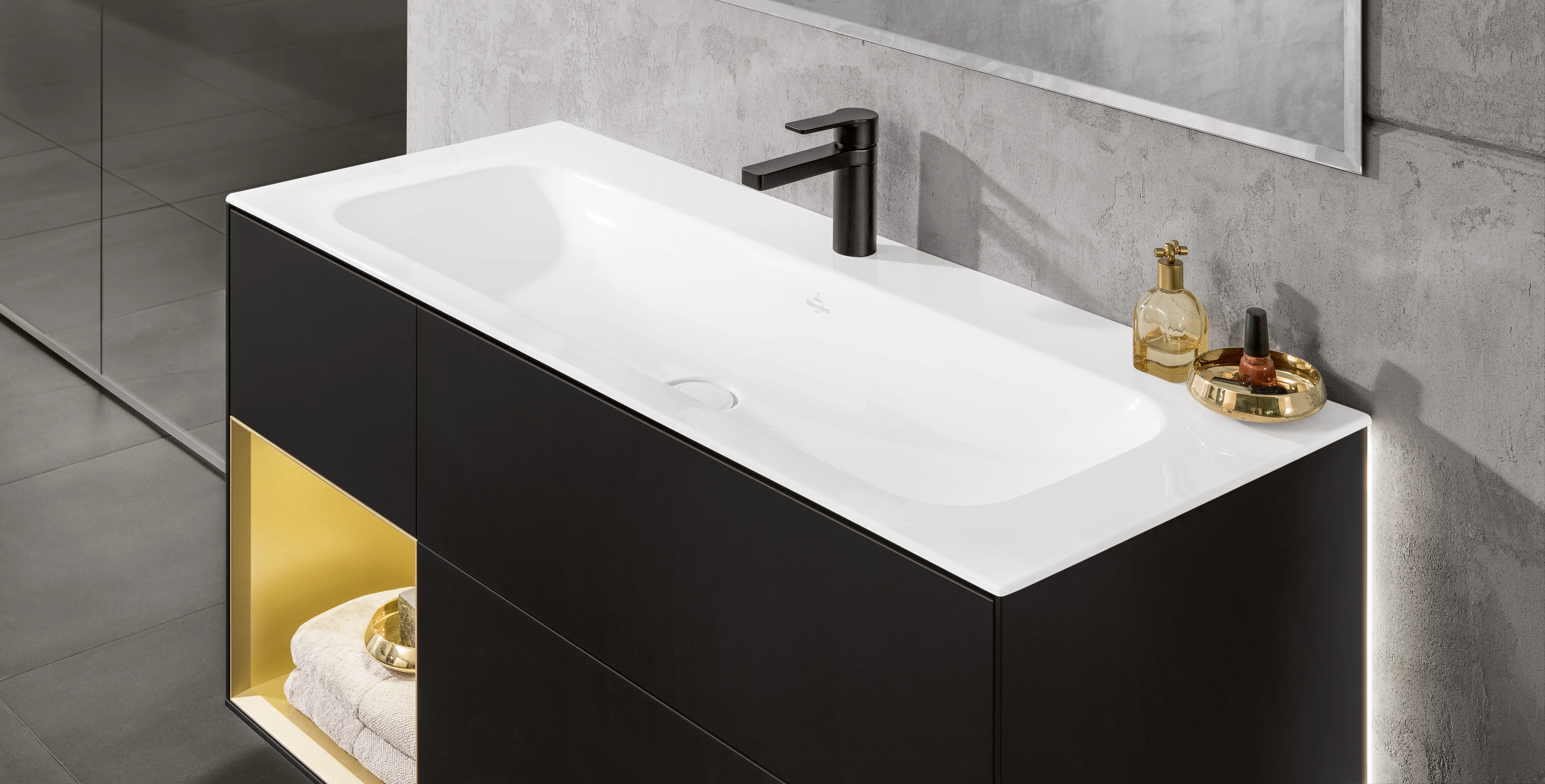 Villeroy & Boch Schrankwaschtisch aus TitanCeram „Finion“ 1200 × 500 × 160 mm, mit Hahnlochbohrung, Hahnlochposition mittig in Weiß Alpin, mit CeramicPlus Villeroy & Boch Schrankwaschtisch aus TitanCeram „Finion“ 1200 × 500 × 160 mm, mit Hahnlochbohrung, Hahnlochposition mittig in Weiß Alpin, mit CeramicPlus