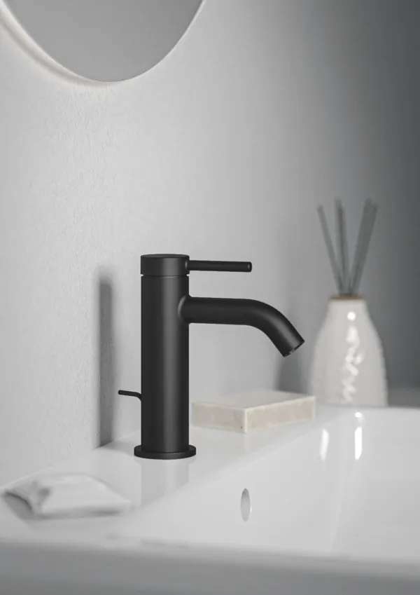 Waschtischarmatur Ceraline Nuovo Ausladung 105mm mit Ablaufgarnitur Chrom Waschtischarmatur Ceraline Nuovo Ausladung 105mm mit Ablaufgarnitur Chrom