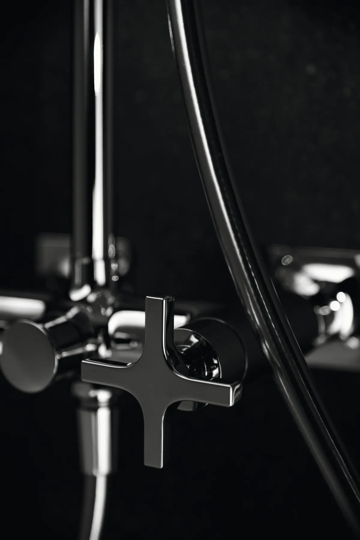 Ideal Standard Joy Neo Duschsystem mit Einhebel-Brausearmatur Kreuzgriffe Chrom Ideal Standard Joy Neo Duschsystem mit Einhebel-Brausearmatur Kreuzgriffe Chrom