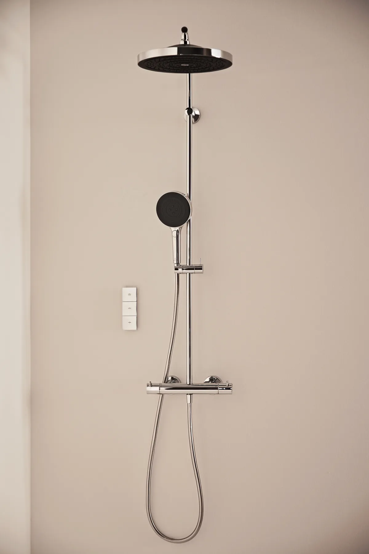 Ideal Standard Duschsystem „Ceratherm T125+“ Ideal Standard Duschsystem „Ceratherm T125+“