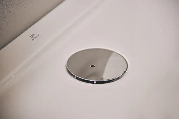 Ideal Standard Duschwanne „UltraLight“ Ideal Standard Duschwanne „UltraLight“