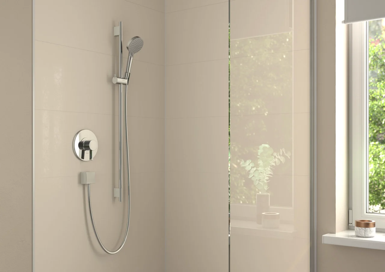 Hansgrohe Unica Brausestange S Puro 90 cm, Chrom, 1008 mm Gesamtlänge, 22 mm Durchmesser, 1600 mm Brauseschlauch Hansgrohe Unica Brausestange S Puro 90 cm, Chrom, 1008 mm Gesamtlänge, 22 mm Durchmesser, 1600 mm Brauseschlauch