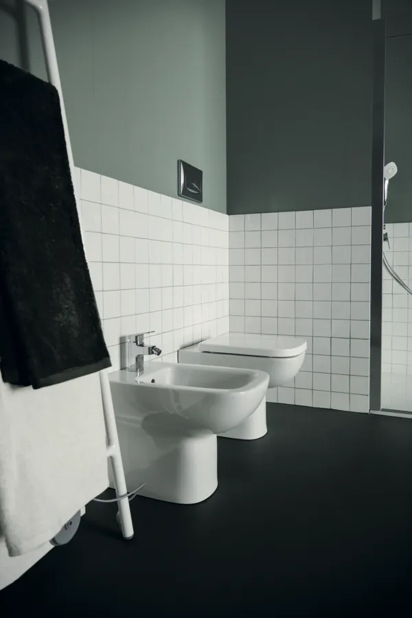 Ideal Standard Bidet „i.lifeA“, Befestigung sichtbar 35,5 × 54 × 40 cm