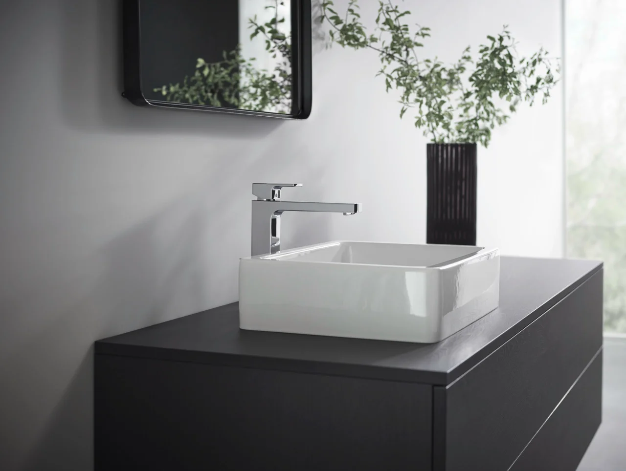 Hansgrohe Vernis Shape Einhebel-Waschtischmischer 190, Chrom, Ausladung 181 mm, Auslaufhöhe 190 mm Hansgrohe Vernis Shape Einhebel-Waschtischmischer 190, Chrom, Ausladung 181 mm, Auslaufhöhe 190 mm