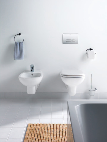 Duravit Wand-Tiefspül-WC inkl. WC-Sitz „D-Code“ 35,9 × 54,5 × 41 cm, Befestigung sichtbar Duravit Wand-Tiefspül-WC inkl. WC-Sitz „D-Code“ 35,9 × 54,5 × 41 cm, Befestigung sichtbar