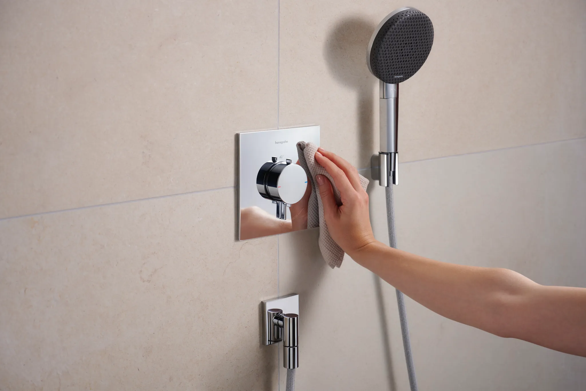 Hansgrohe FixFit Fine E Wandanschluss mit Rückflussverhinderer Chrom