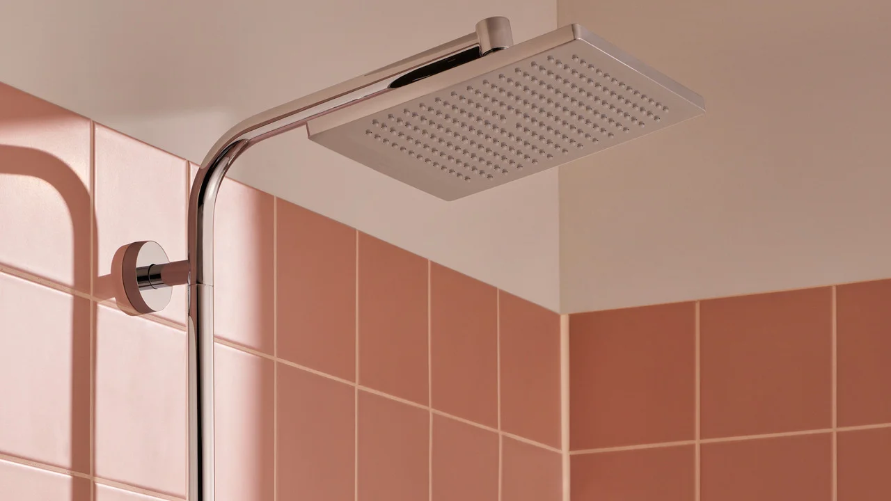 Hansgrohe Crometta E Showerpipe 240 chrom - 1-Jet mit Thermostat, Aufputzinstallation, DN15, 350 mm Brausearmlänge