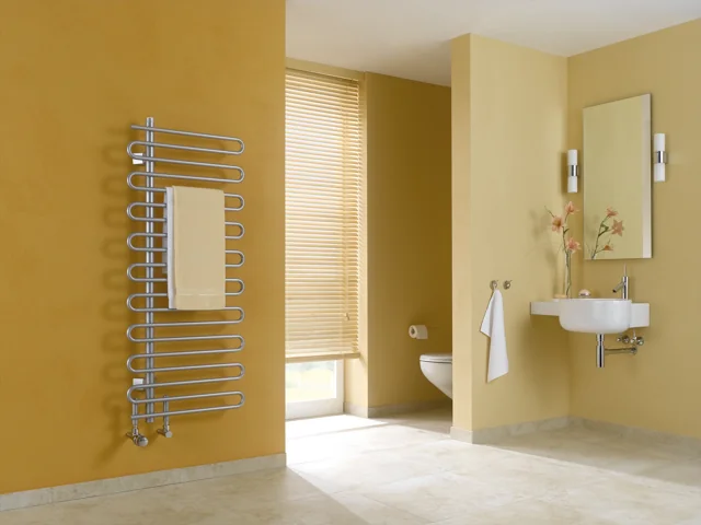 Arbonia Design-Heizkörper „Cobratherm®“ 40 × 142,1 cm in Weiß (RAL 9016)