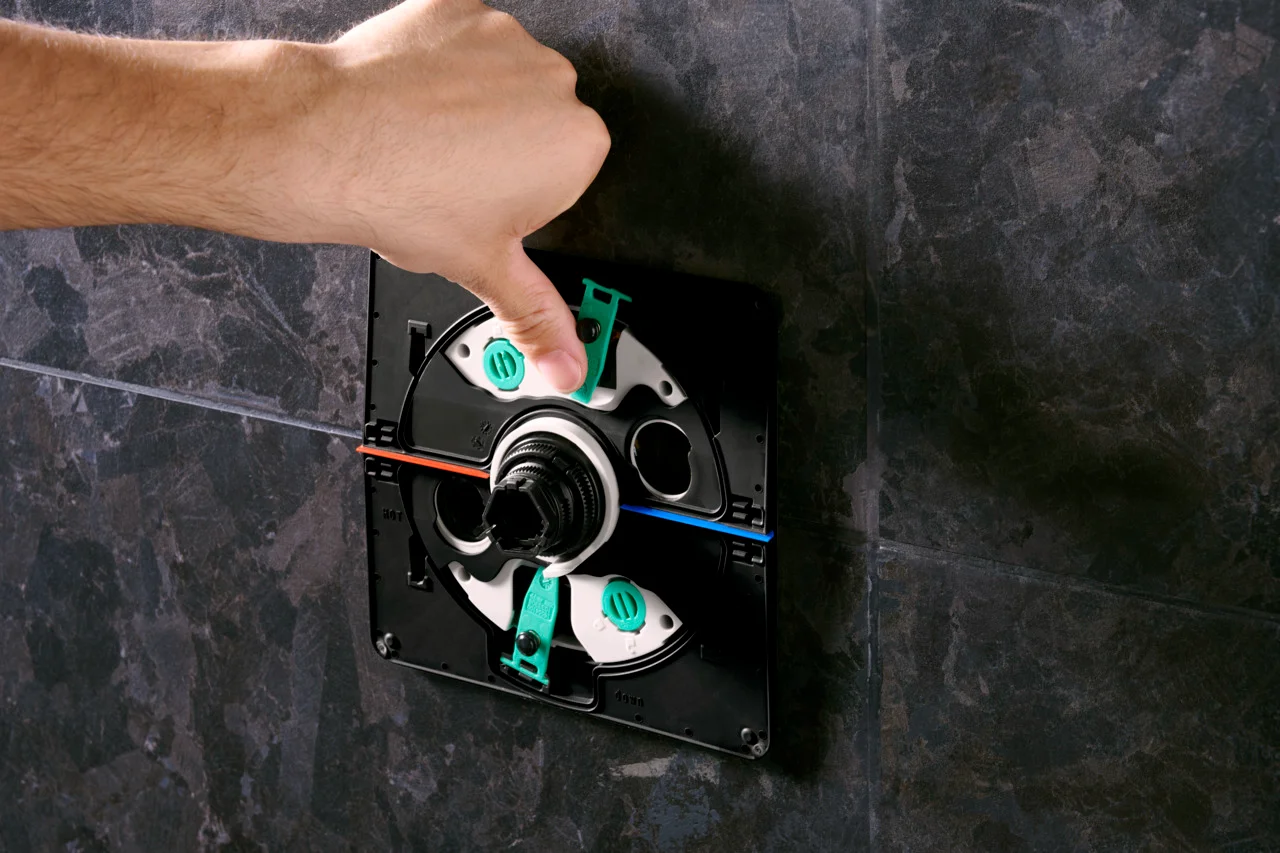Hansgrohe iBox universal 2 Grundkörper - wärme- und schallisolierend, rotationssymmetrische Montage, einstellbarer Montagering in 5 mm Schritten, für alle neuen Brausen-, Wannen- und Thermostat-Fertigsets Unterputz (ShowerSelect Comfort, DuoTurn) Hansgrohe iBox universal 2 Grundkörper - wärme- und schallisolierend, rotationssymmetrische Montage, einstellbarer Montagering in 5 mm Schritten, für alle neuen Brausen-, Wannen- und Thermostat-Fertigsets Unterputz (ShowerSelect Comfort, DuoTurn)